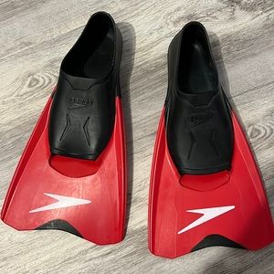 Speedo snorkel fins short men 9-10 women 11-12